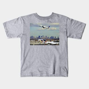 Newark Airport Kids T-Shirt